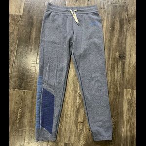 Under armour joggers size small